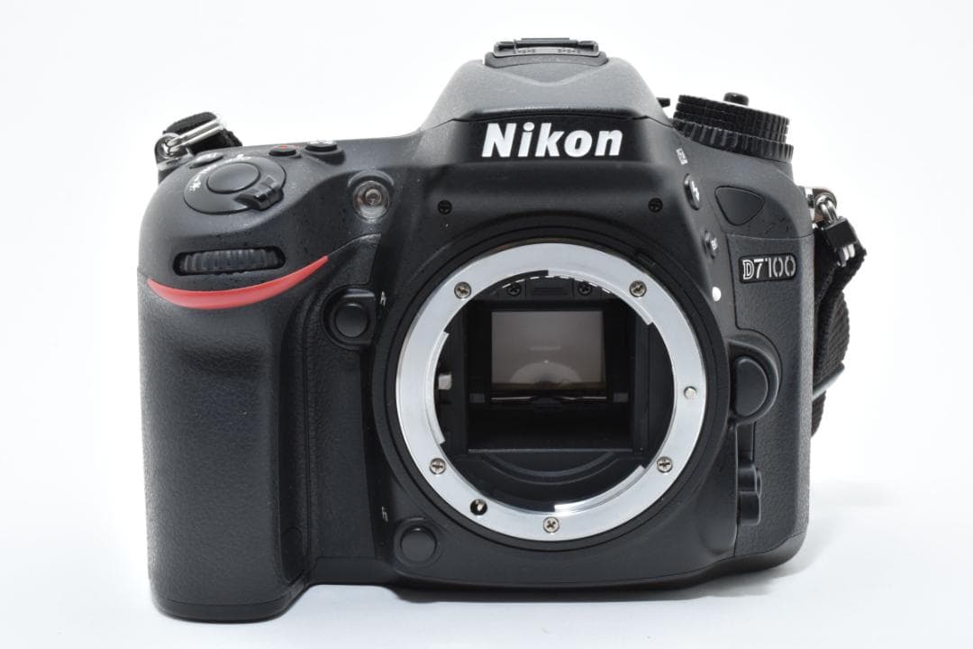 動確済 美品 Nikon D7100 シャッターカウント:3,332 #646
