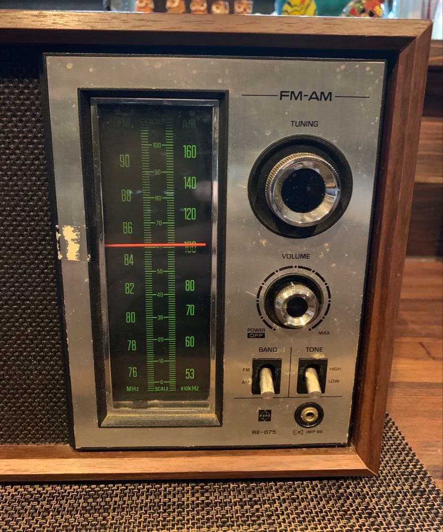 National Panasonic RE-675 FM/AMラジオ