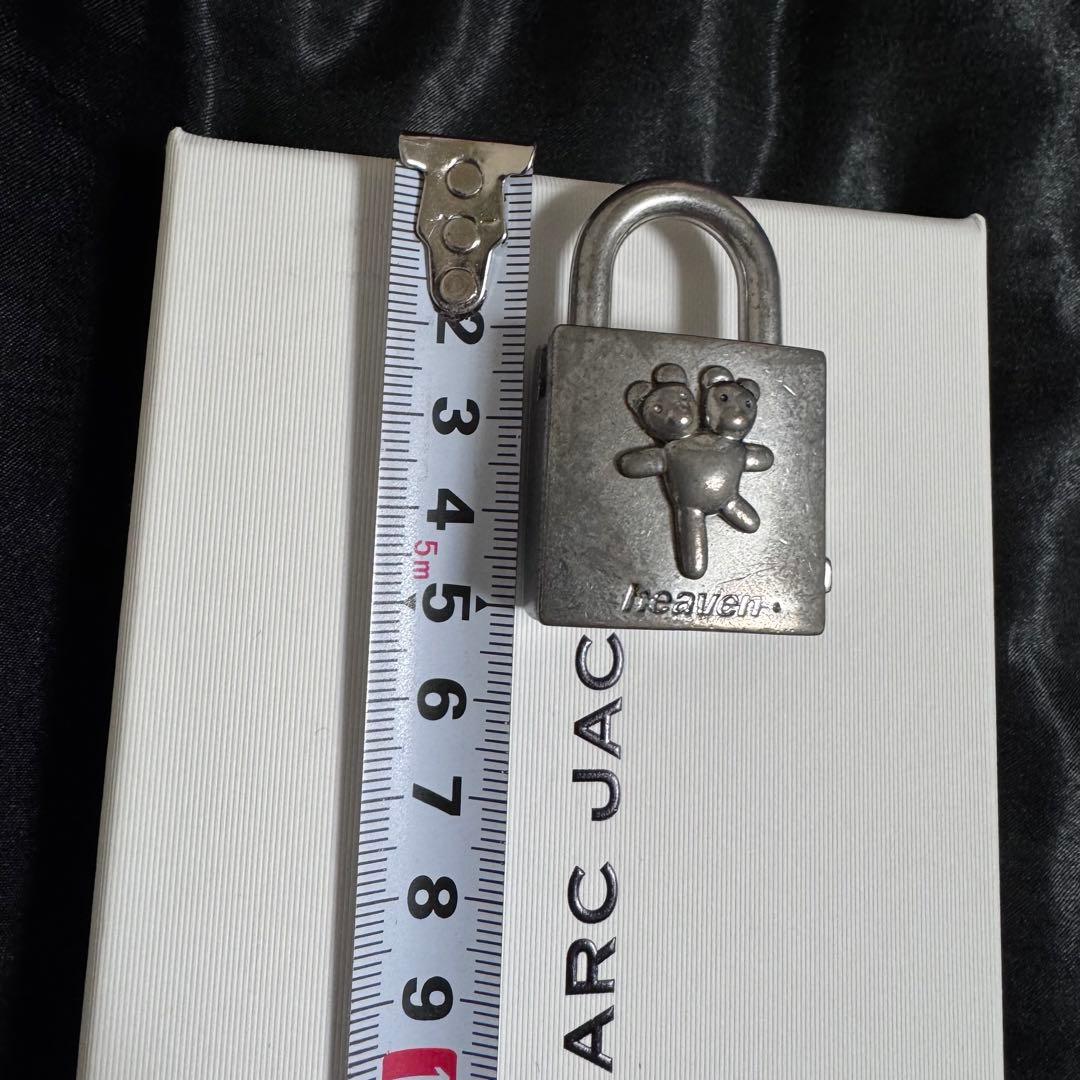 アクセサリー heaven by marcjacobs LOCK AND KEY CHAIN