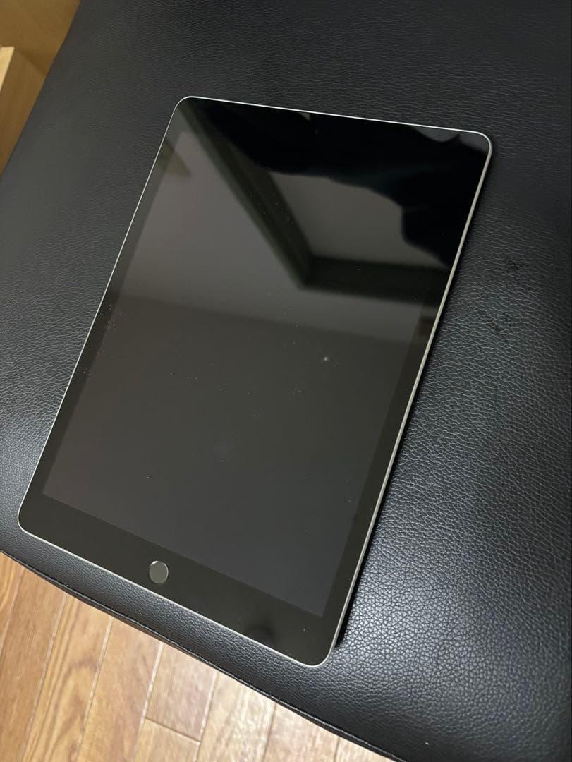Apple iPad シルバー本体第9世代