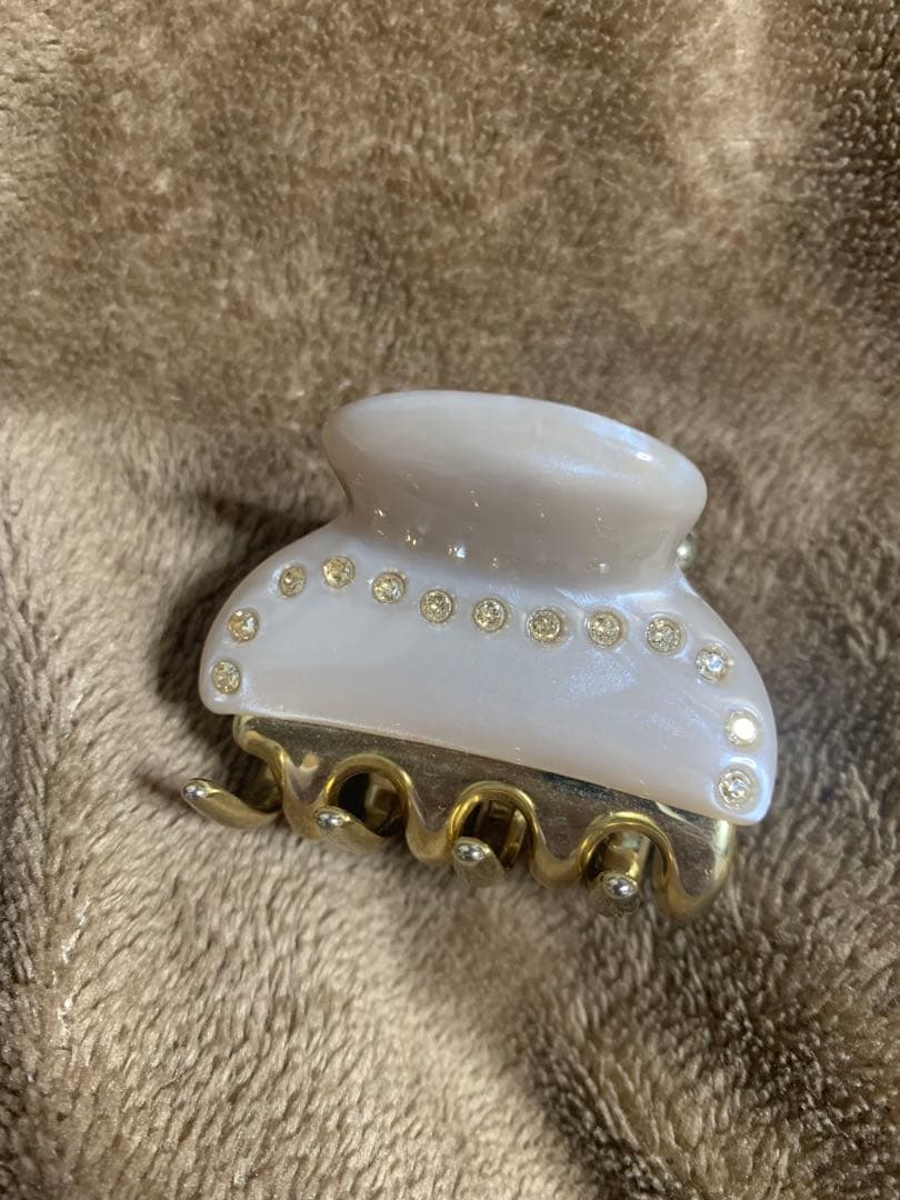 acca ティアラクリップ (ベージュ) Gサイズ グランデ