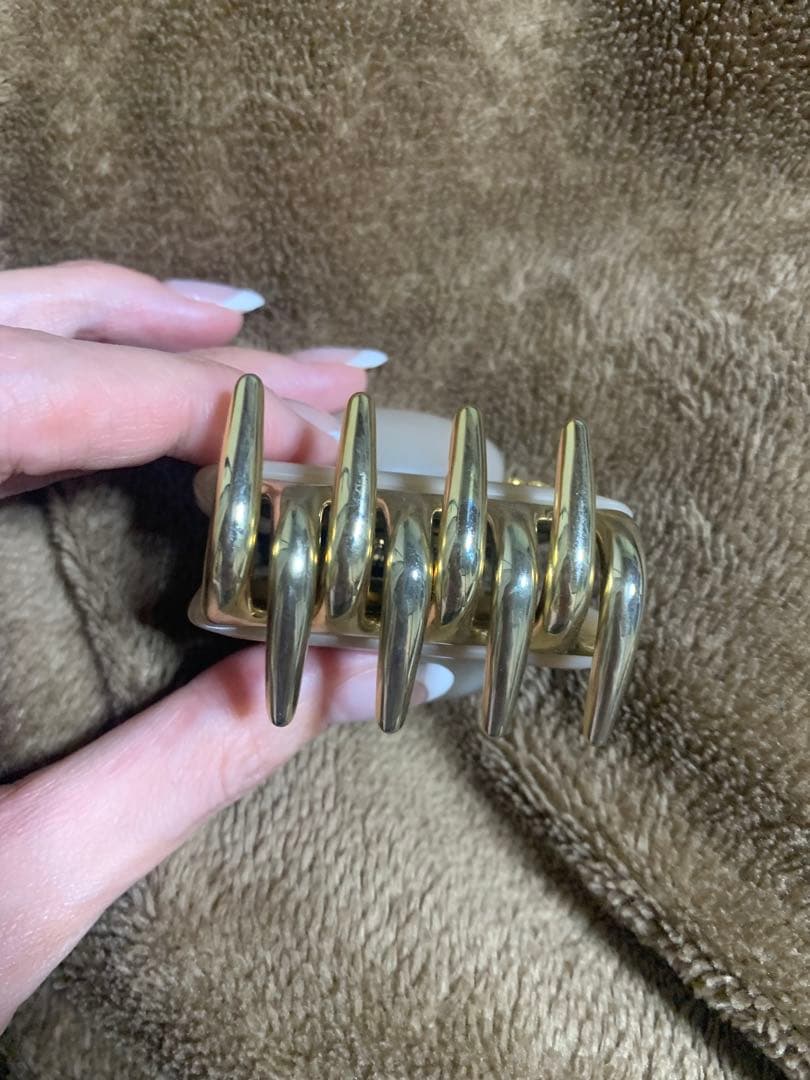 acca ティアラクリップ (ベージュ) Gサイズ グランデ