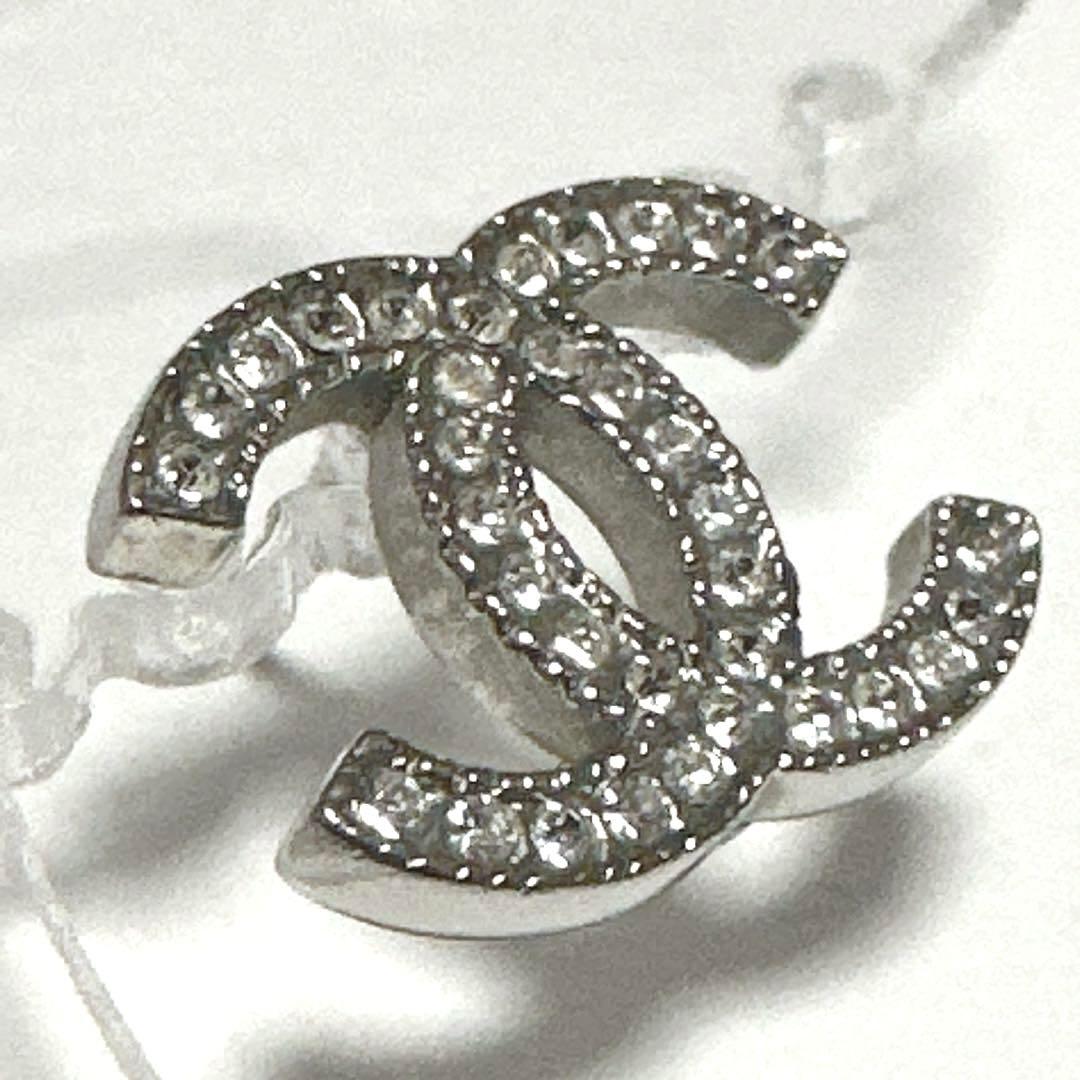 シャネル　CHANEL　ピアス　ココマーク　シルバー　メタル　ラインストーン