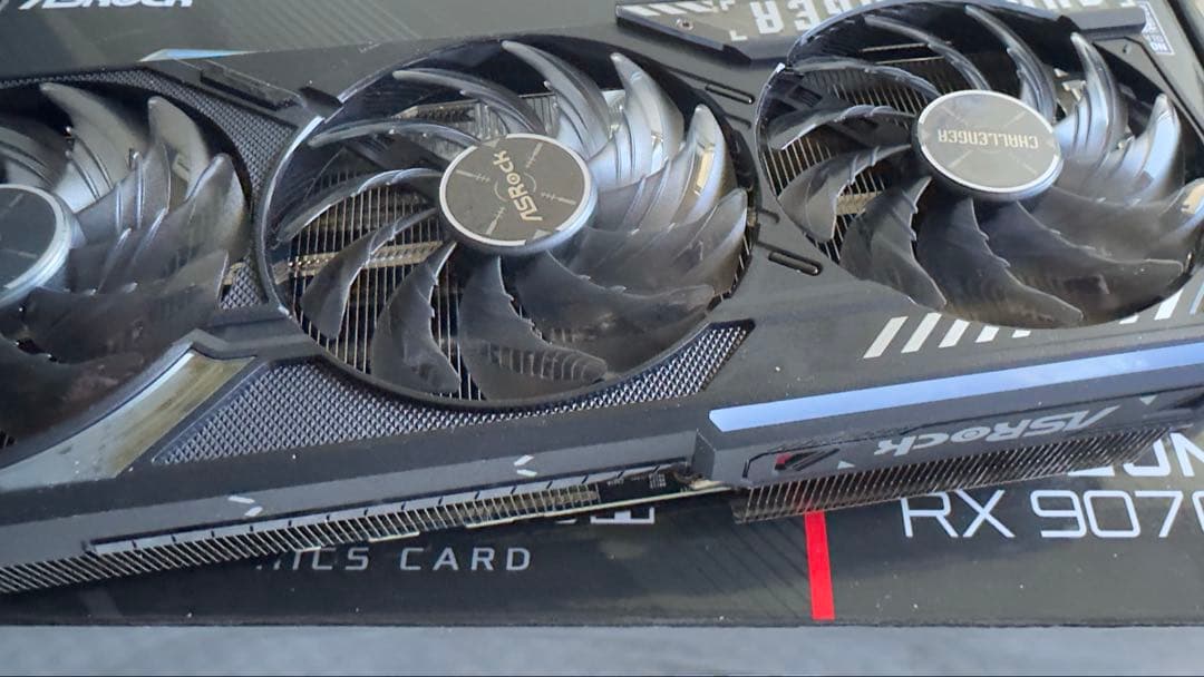 RADEON RX9070XT 16GB AMD ASRock 保証有