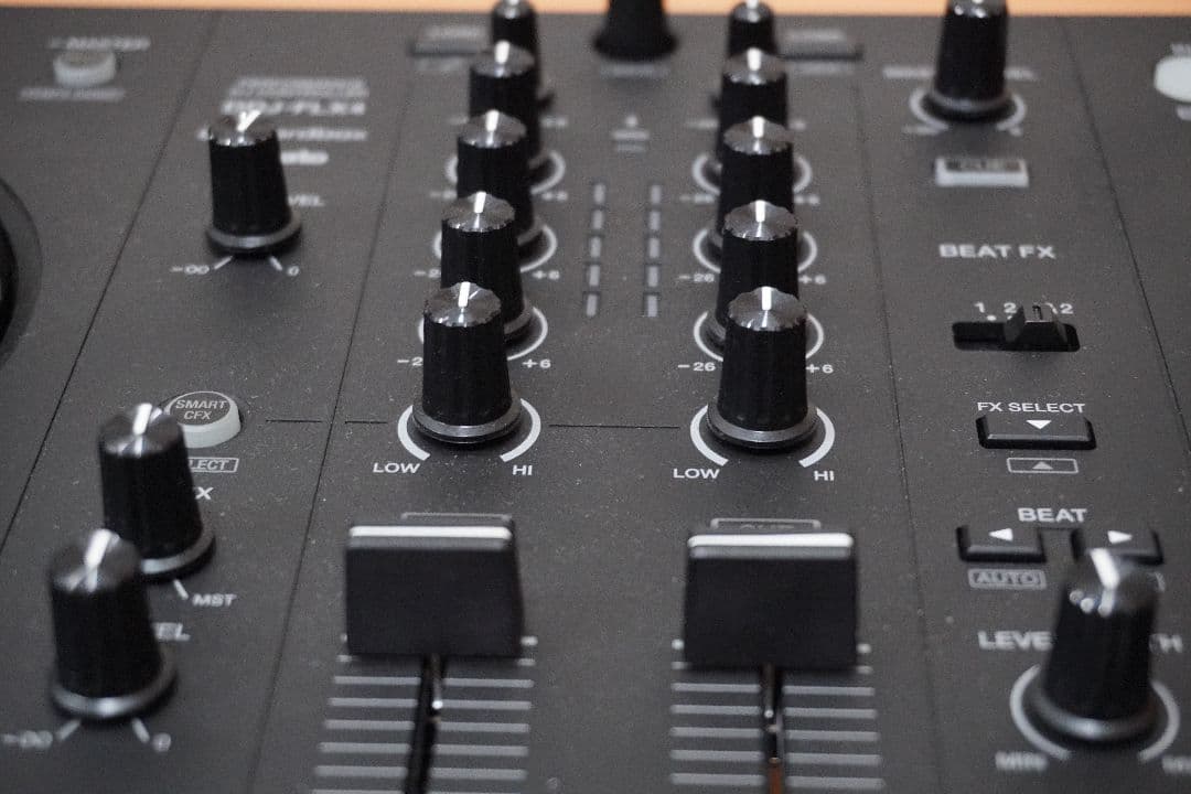 DDJ-FLX4 DJコントローラー Pioneer