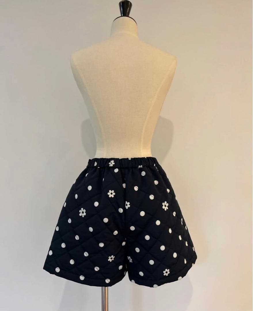 新品タグ付rosymonster フラワードット　ケープ　ショートパンツ　セット