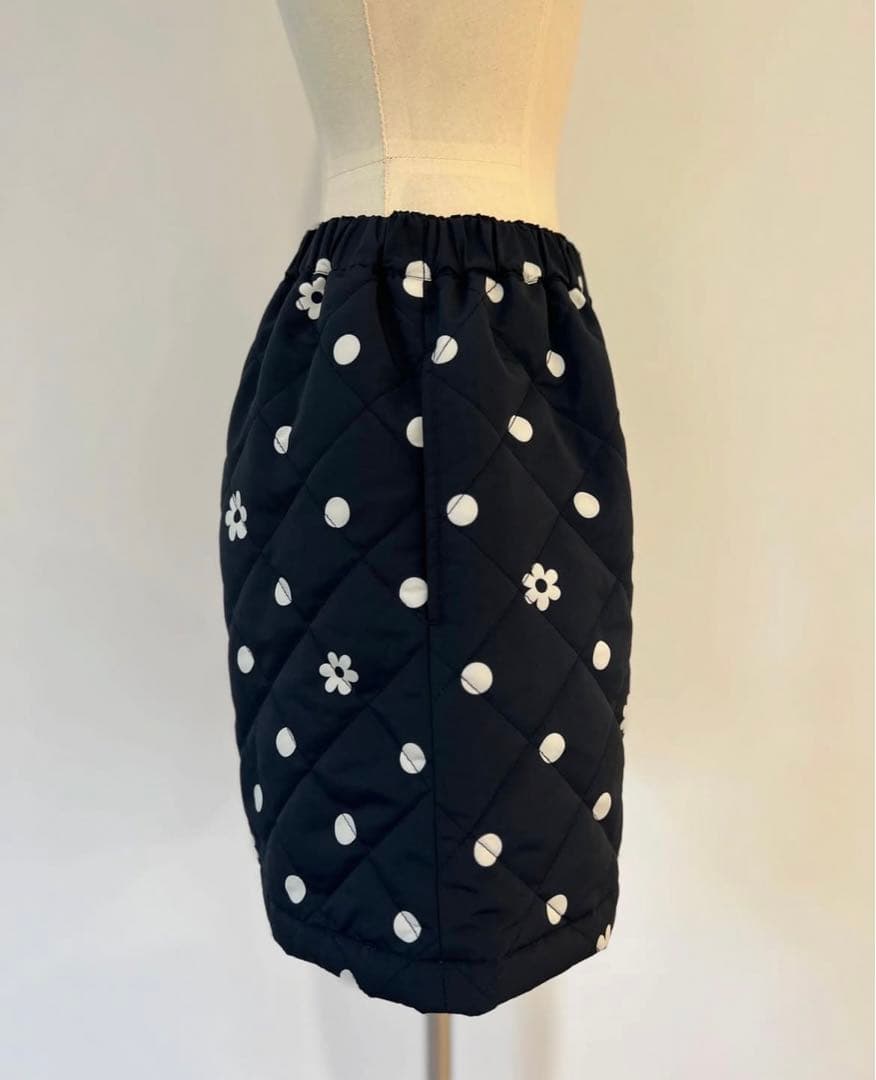 新品タグ付rosymonster フラワードット　ケープ　ショートパンツ　セット