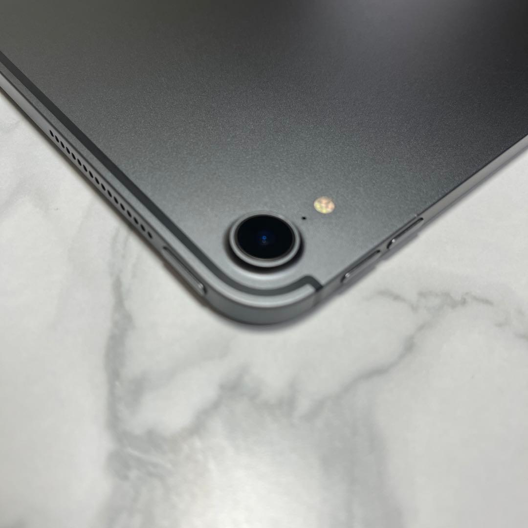 iPad Pro 12.9 Wi-Fi + Cellular第3世代