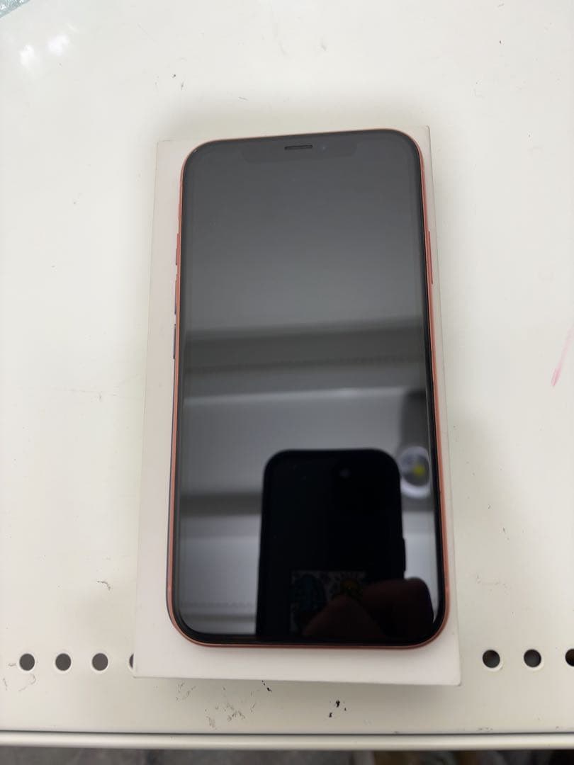 早い者勝ち　[SIMフリー]Apple iPhone XR 128GB