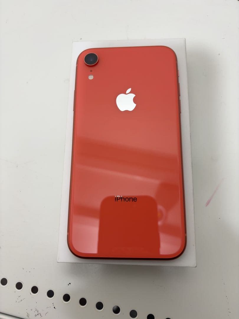 早い者勝ち　[SIMフリー]Apple iPhone XR 128GB