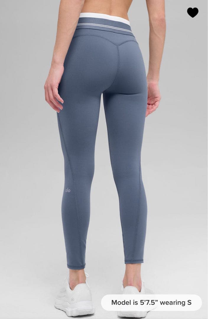 aloyoga正規品　alo yoga レギンス ヨガ　XS相当