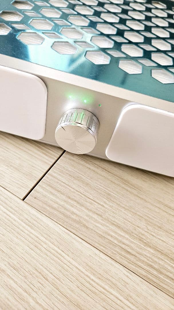 WSPT ジャパン　強力吸引集塵機ハニカムダスター 充電式