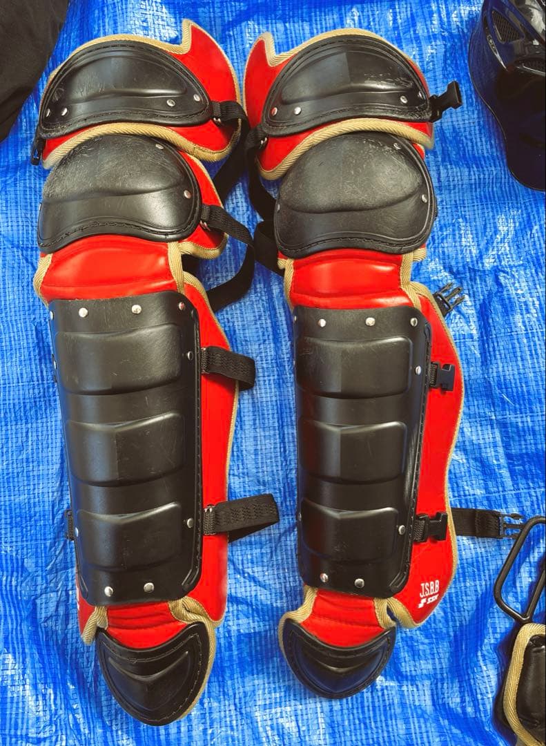 美品　SSK キャッチャー防具　新品ロジン付き