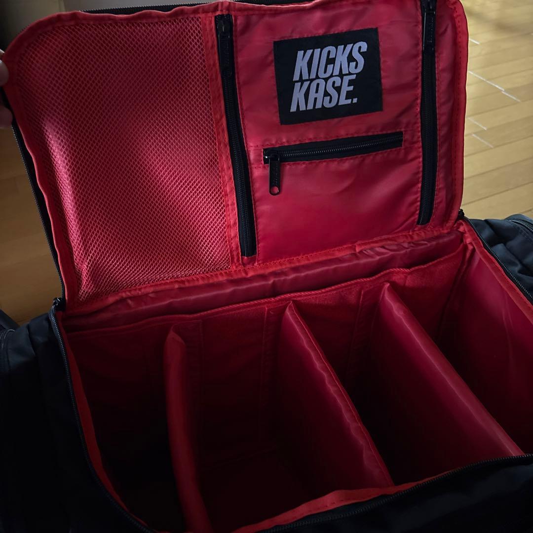 KXKS. KICKSKASE ボストンバッグ シューケース付き　ブラック