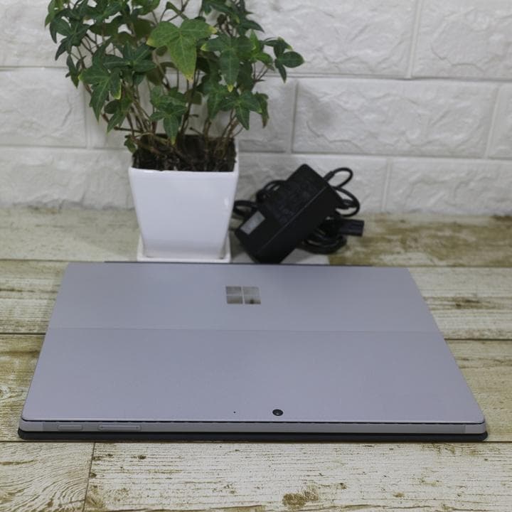 surface pro7+ 11世代 i5 タッチパネル Office2024