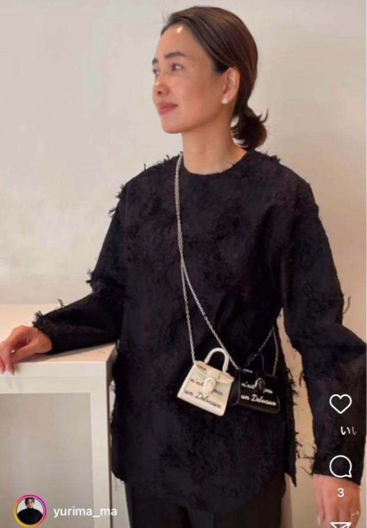 【美品】OHGAフリンジデザイン ジャガードトップス黒