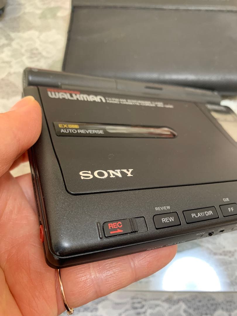 （ジャンク品） SONY WM-GX90 カセットプレーヤー