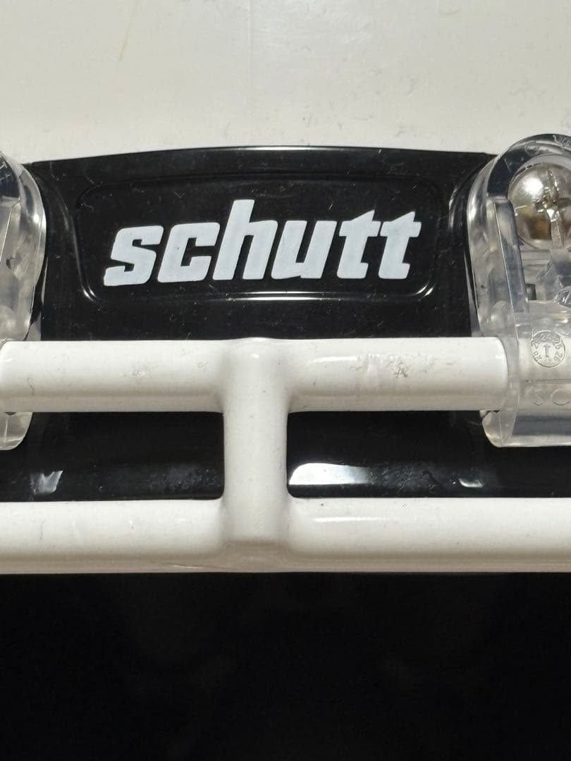 schutt アメリカンフットボール ヘルメット ホワイト