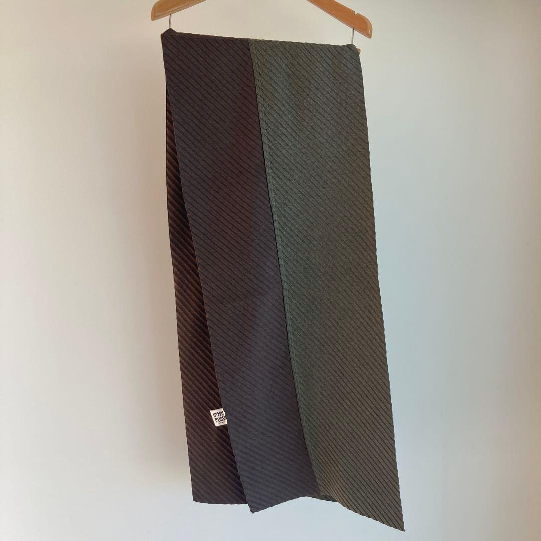 イッセイミヤケ　Homme Plisse 大判ストール