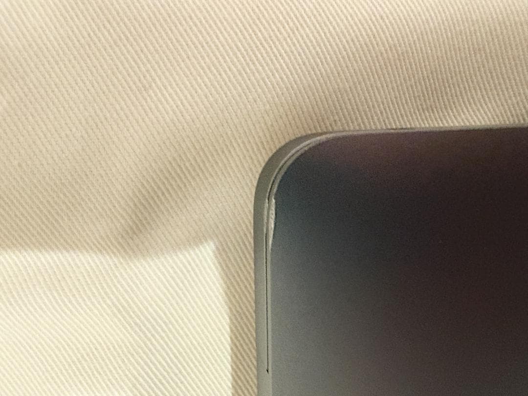 MacBook Air M1 8GB 256GB シルバー 箱・充電器付