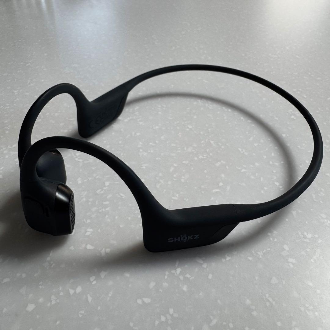 Shokz オープンイヤー型ワイヤレスイヤホン OpenRun Pro 2