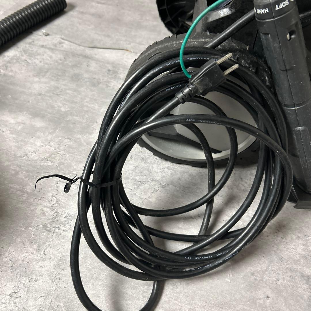 KARCHER K5 サイレントホームキット高圧洗浄機本体とアクセサリー多数