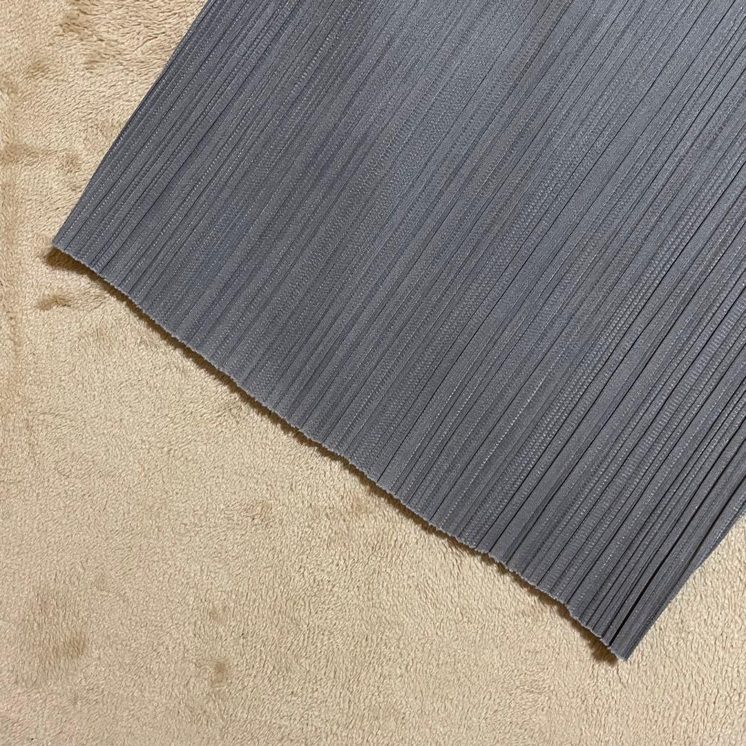 PLEATS PLEASE プリーツプリーズ　パンツ　グレー　イッセイミヤケ