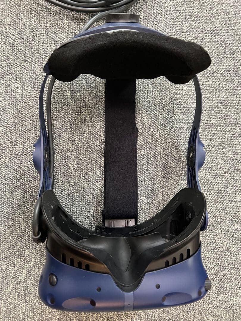 HTC Vive Pro 一式 (HMDのスピーカーとフェイスクッションなし)