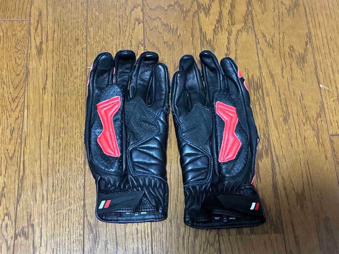 試着程度　K-5340クシタニ　エアーGPSグローブ XSサイズ