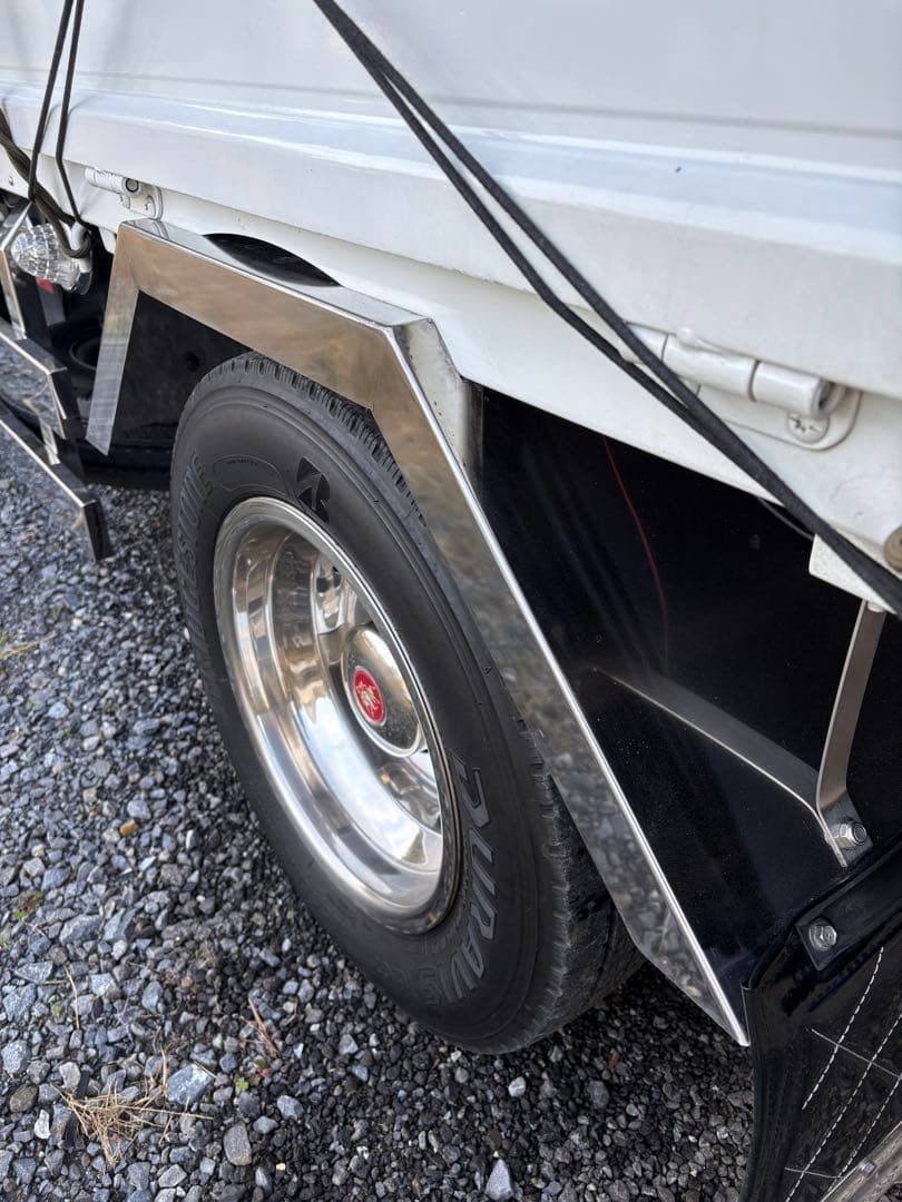 ジェネレーションキャンター用に加工リヤフェンダー泥除けは付属しません直接引取限定