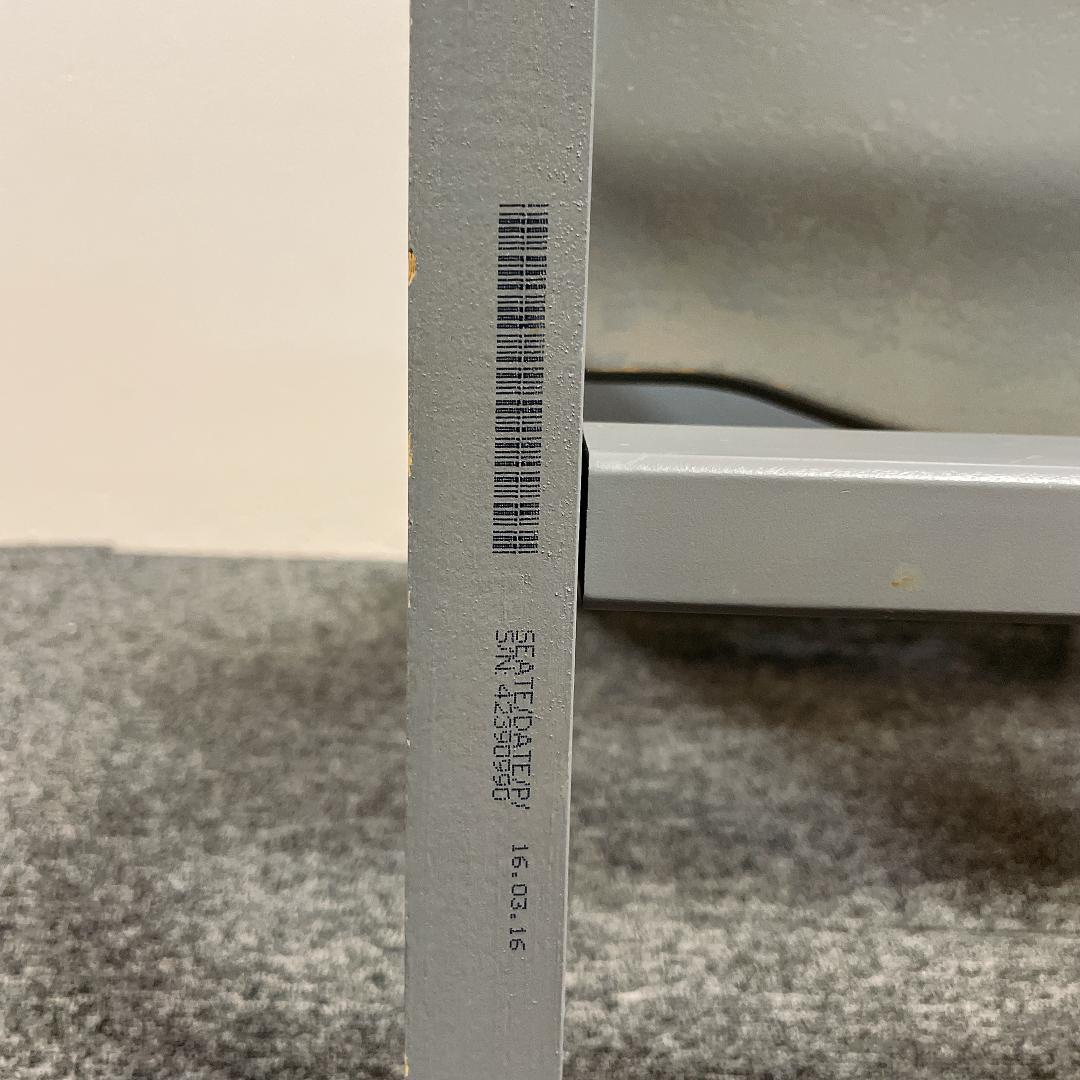 希少　STOKKE シリアル4 グレー ハイチェア