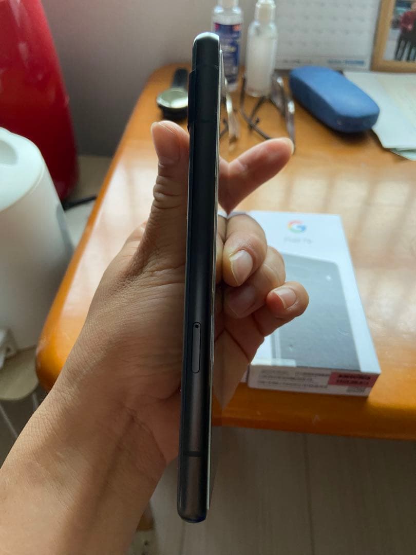 GOOGLE PIXEL 7a ブラック　128gb