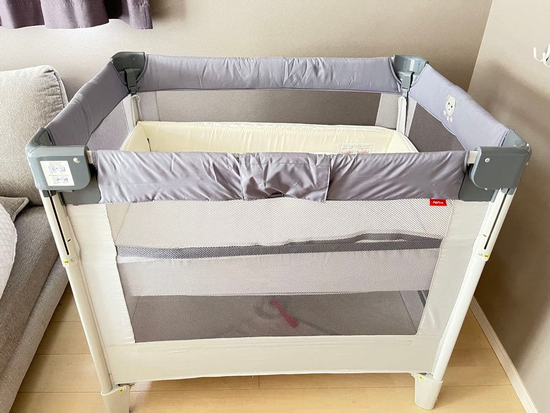 アップリカ ココネルエアー プラス AB　ホワイトベージュ