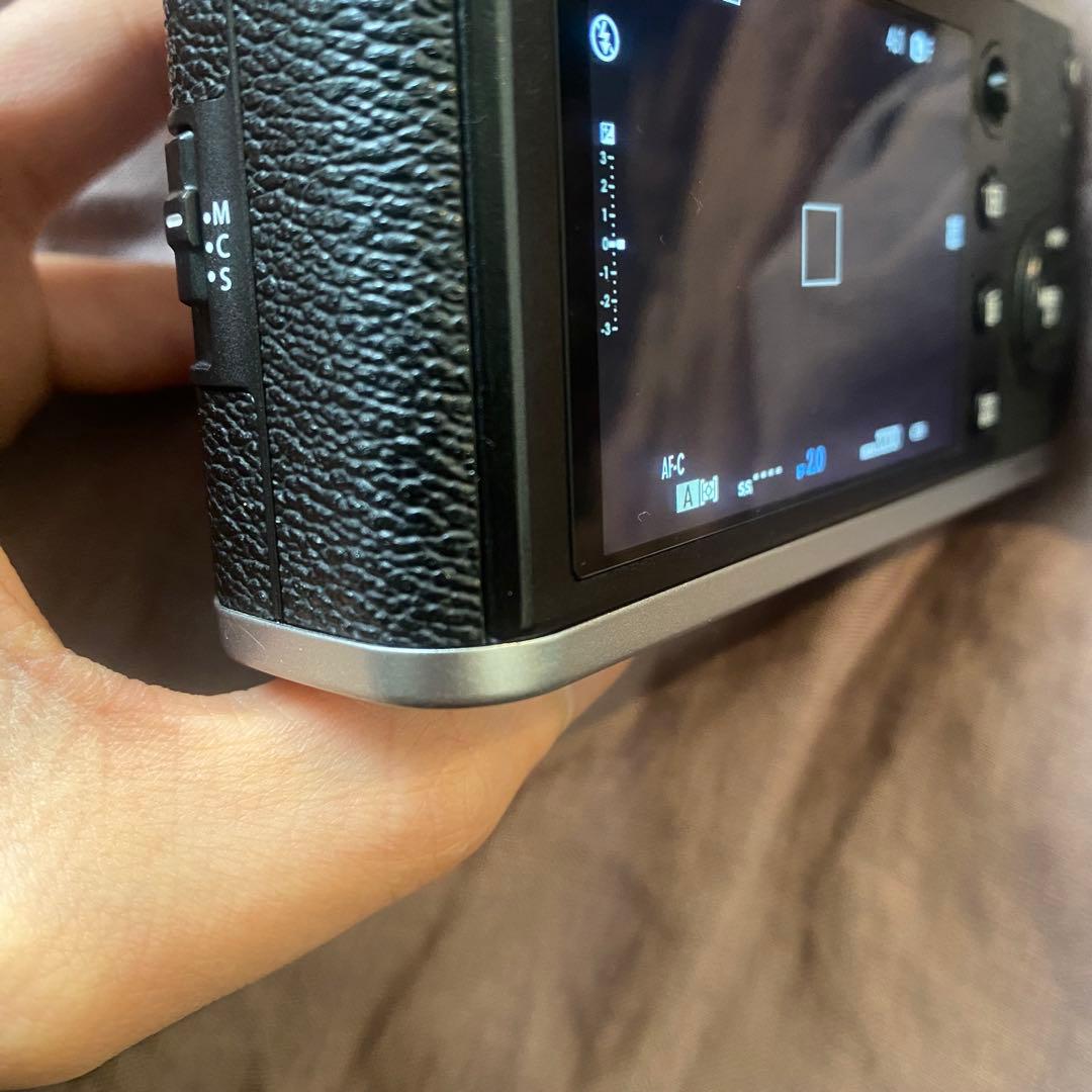 【訳アリ】FUJIFILM X100F ショット数4900