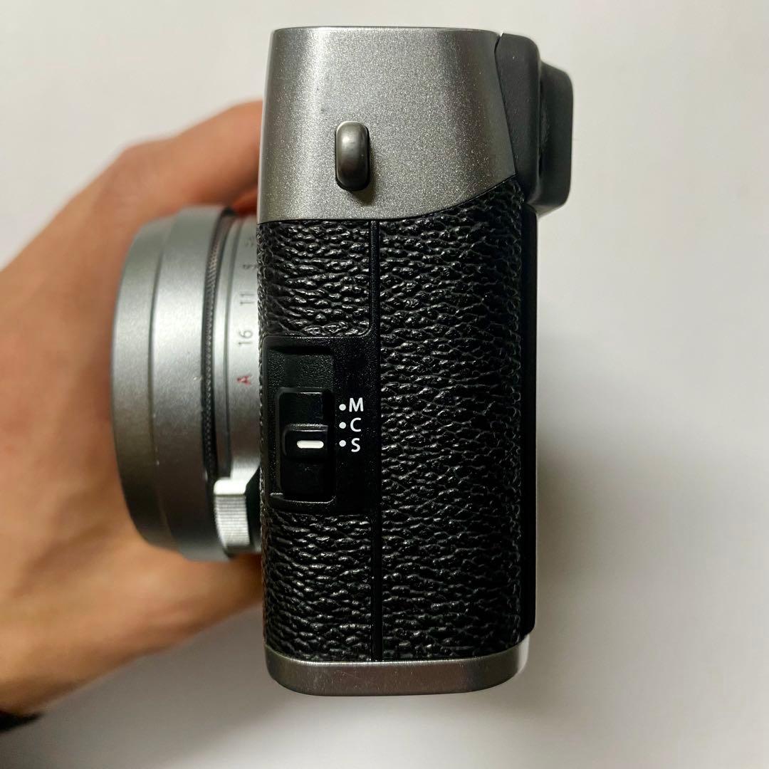 【訳アリ】FUJIFILM X100F ショット数4900