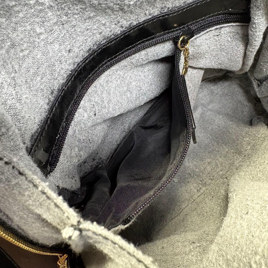 美品　グッチ ボディバッグ バンブー ワンショルダー 斜め掛け レザー ブラック