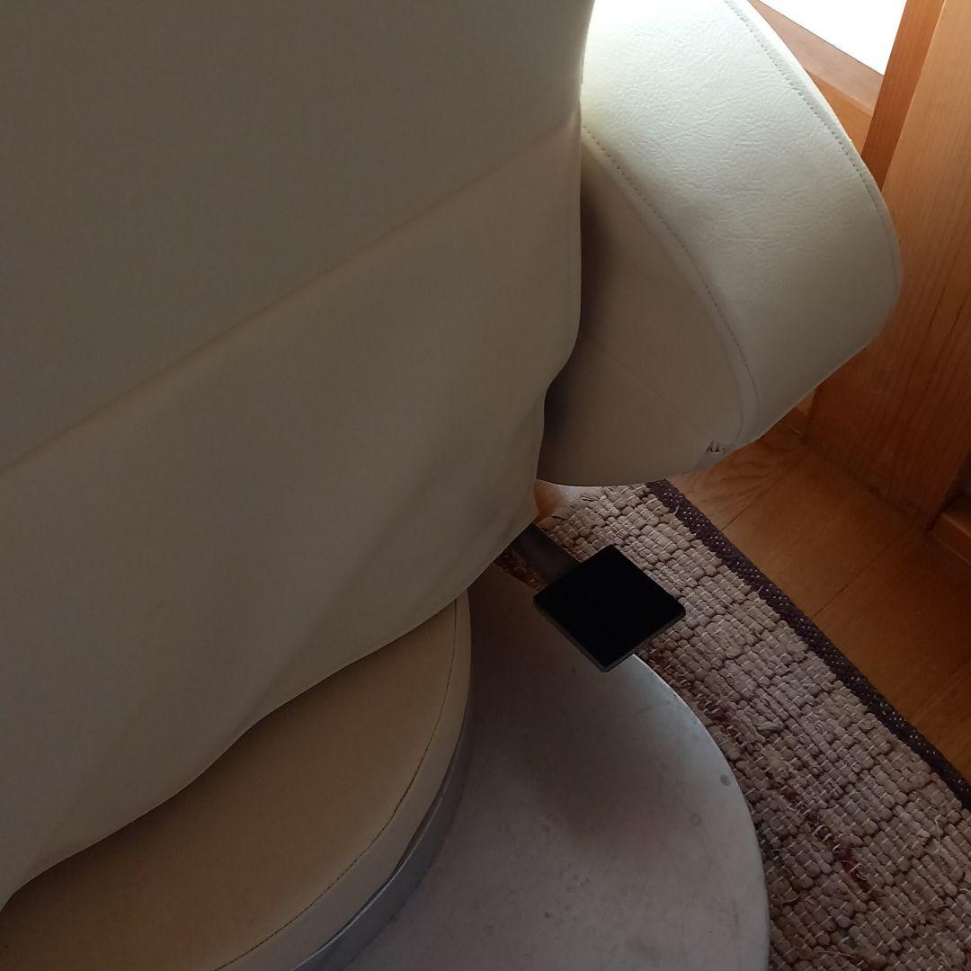 マッサージチェアー