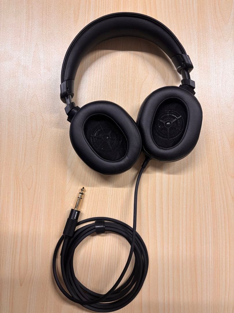 Sony スタジオモニターヘッドフォン MDR-M1ST