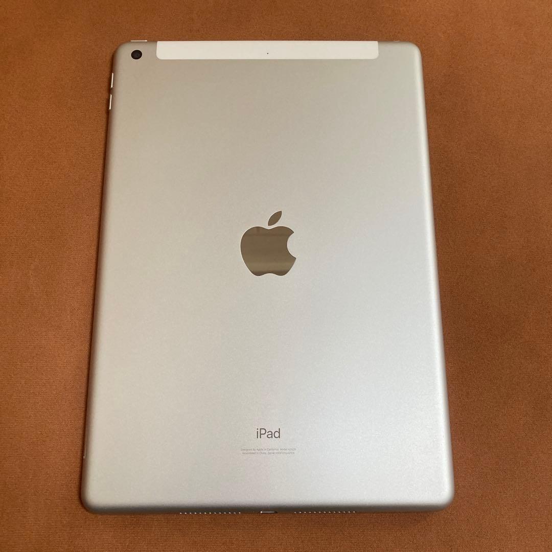 3677 外観美品☆電池ほぼ新品☆iPad8第8世代32GB SIMフリー☆