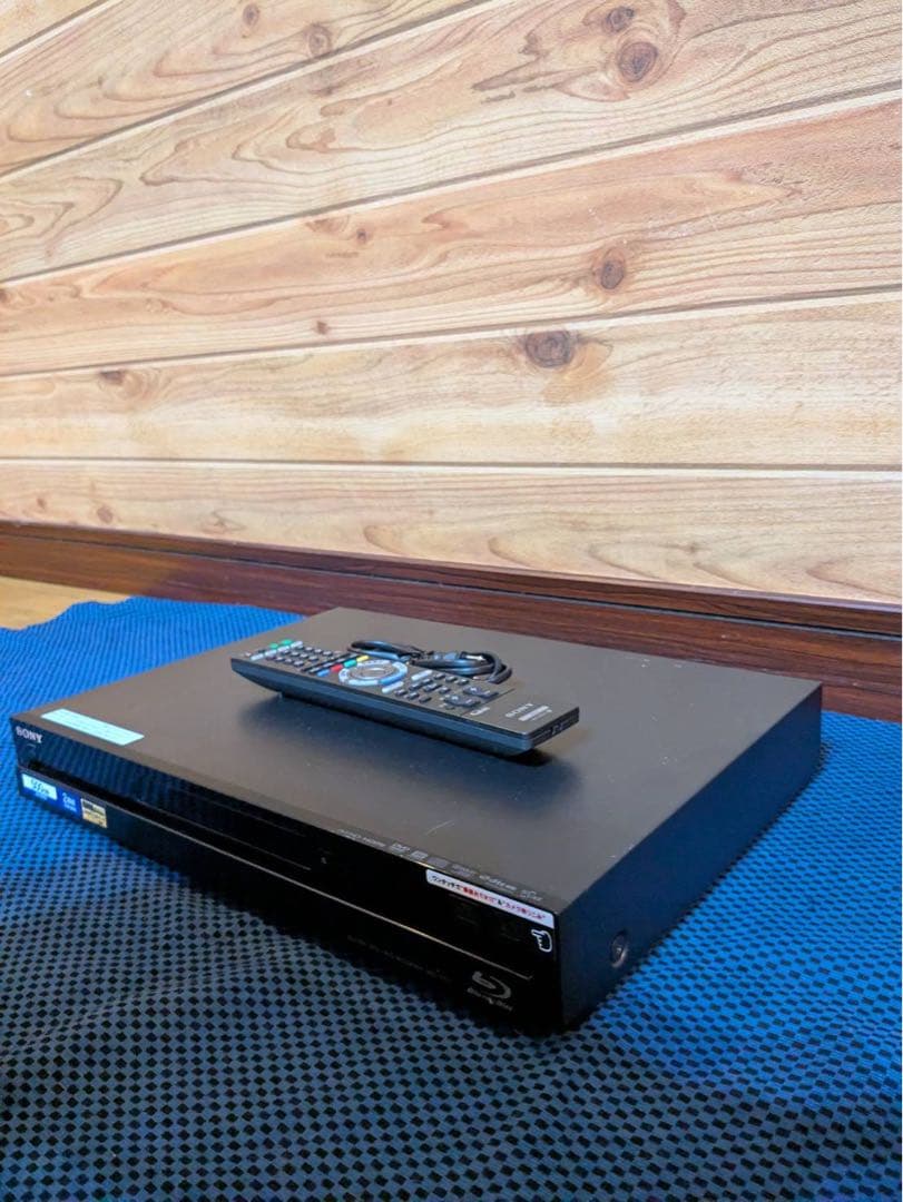 Sony ブルーレイレコーダー リモコン付き