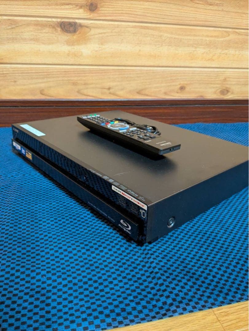 Sony ブルーレイレコーダー リモコン付き