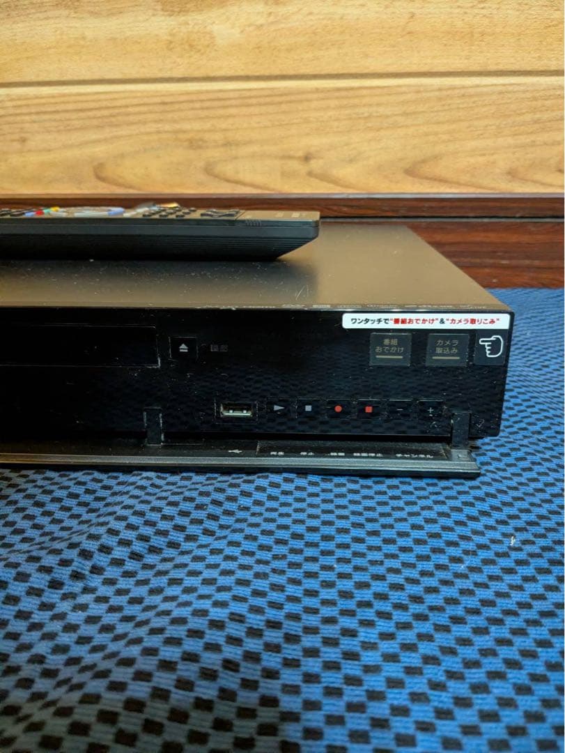 Sony ブルーレイレコーダー リモコン付き