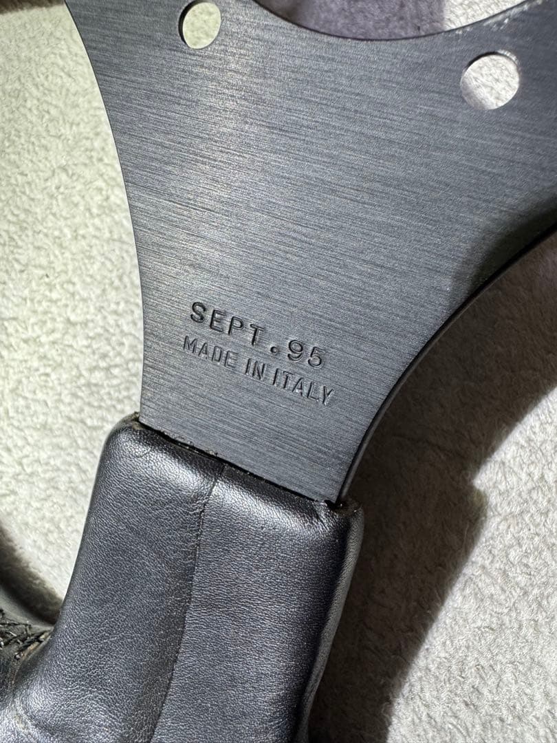 AD STRADA Evolution ステアリングホイール