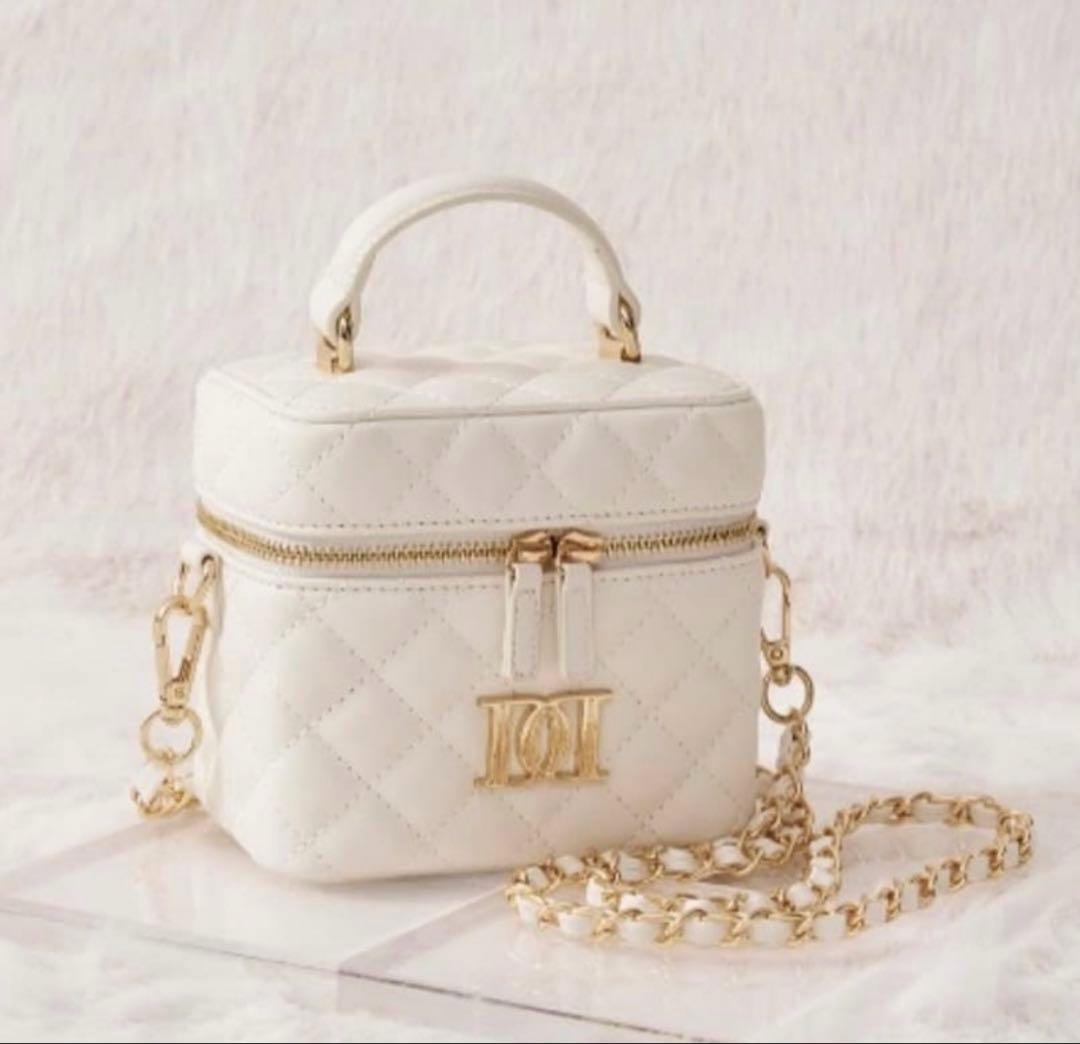 darich バニティバック　ホワイト