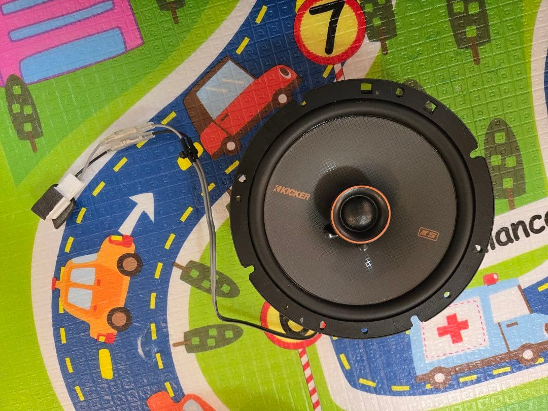 KICKER CSシリーズ 6.5インチスピーカー 200W