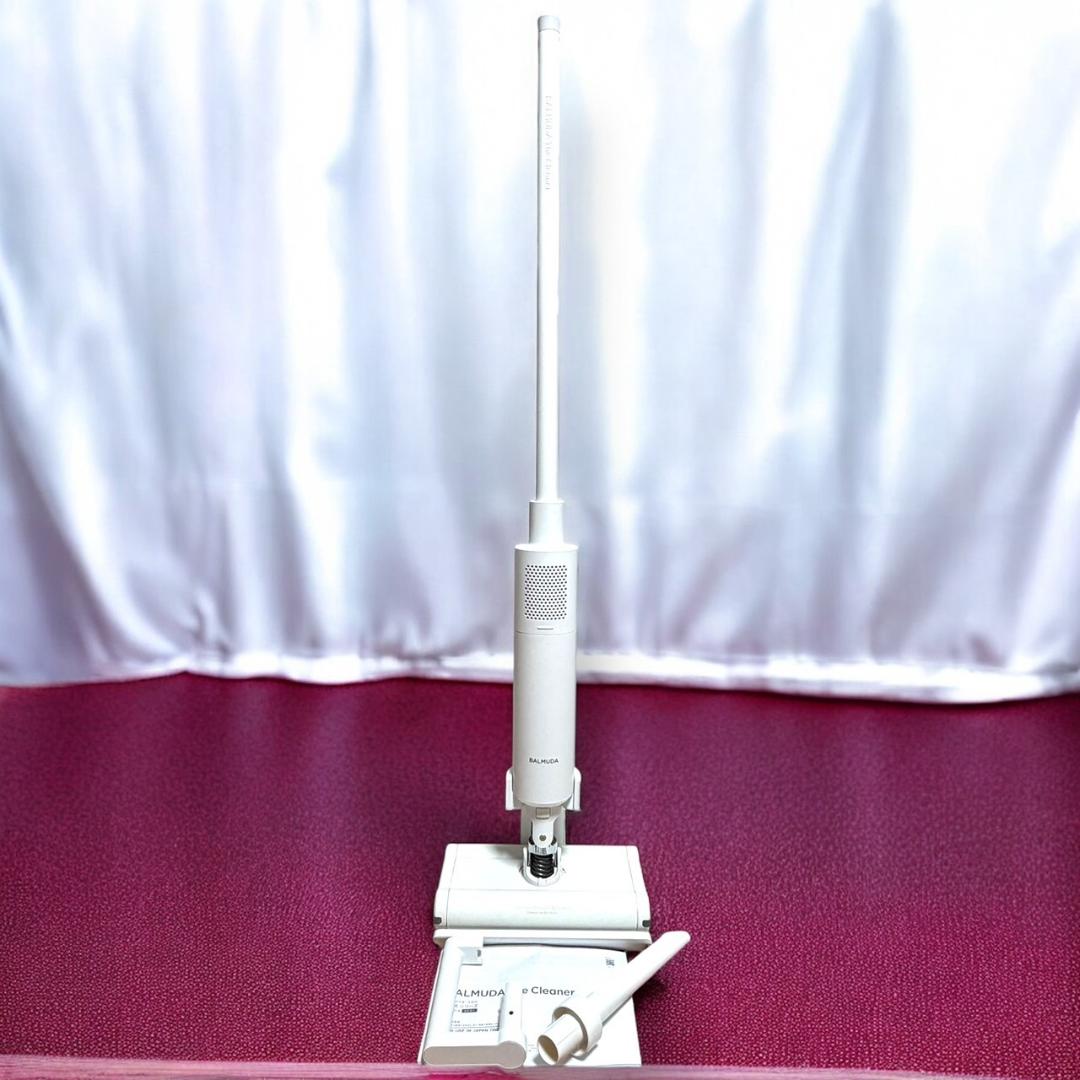 ☆美品 BALMUDA The Cleaner C01A WH ホワイト 掃除機