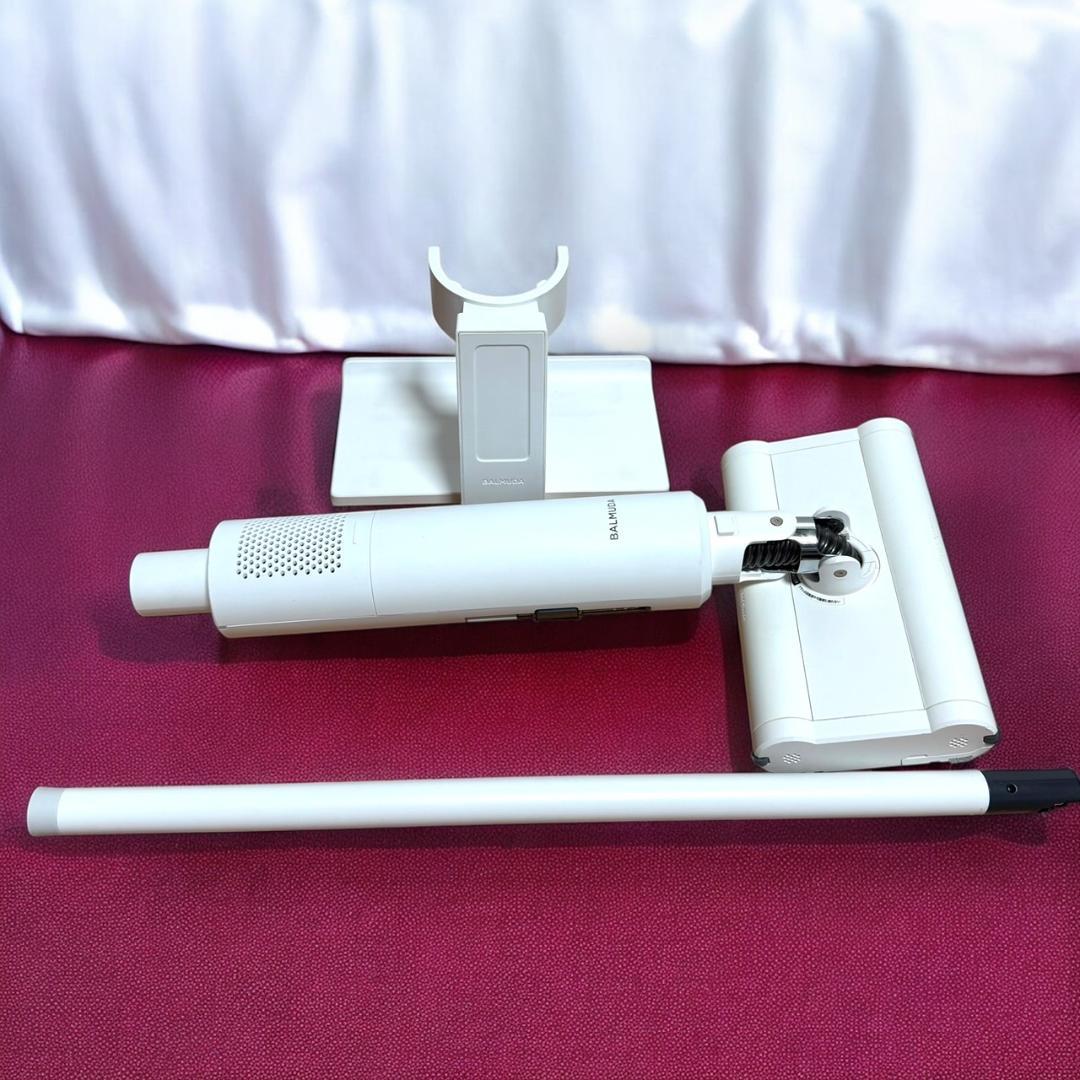☆美品 BALMUDA The Cleaner C01A WH ホワイト 掃除機