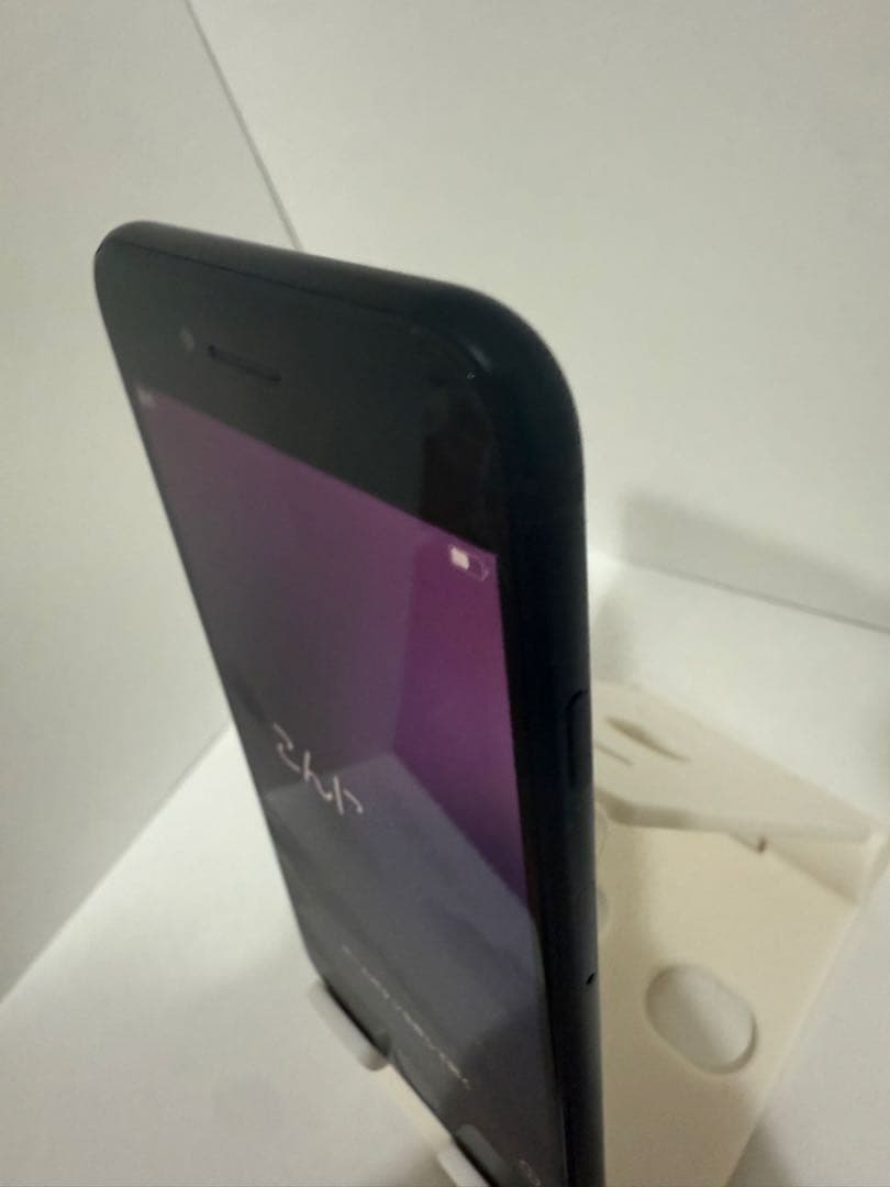 【バッテリー最大容量100%】iPhoneSE 第3世代 64GB ミッドナイト