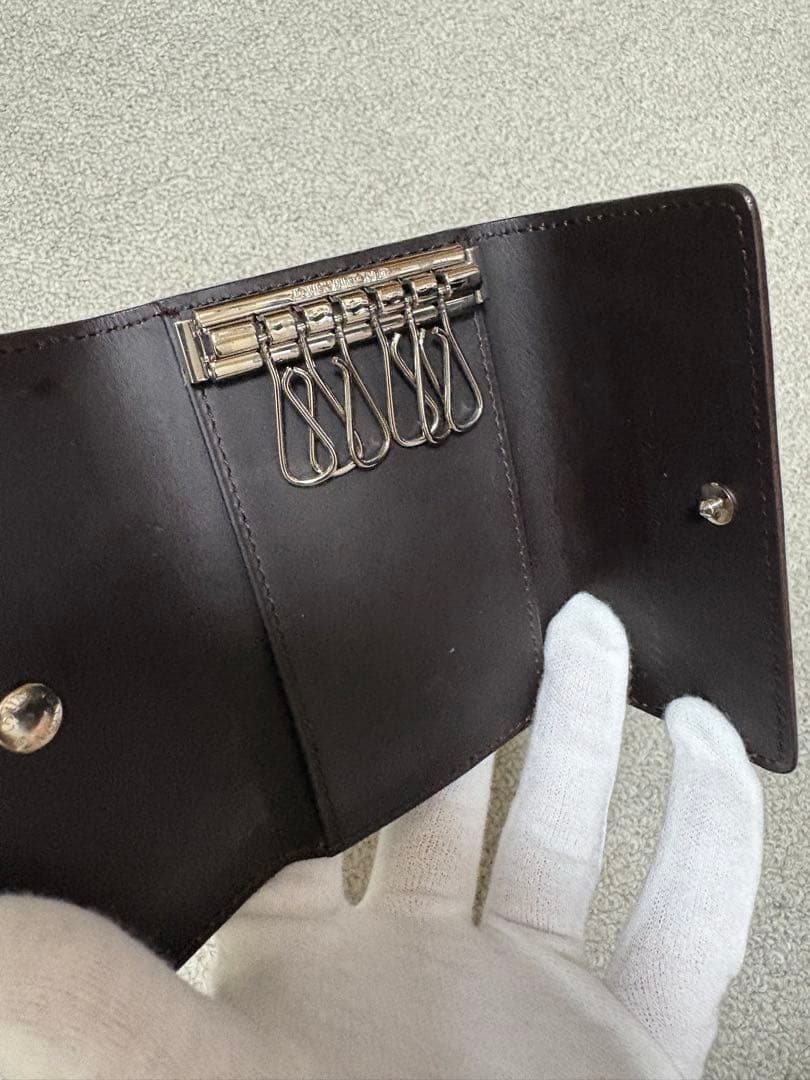 ルイヴィトン モノグラムグラセ 6連 キーケース 濃茶