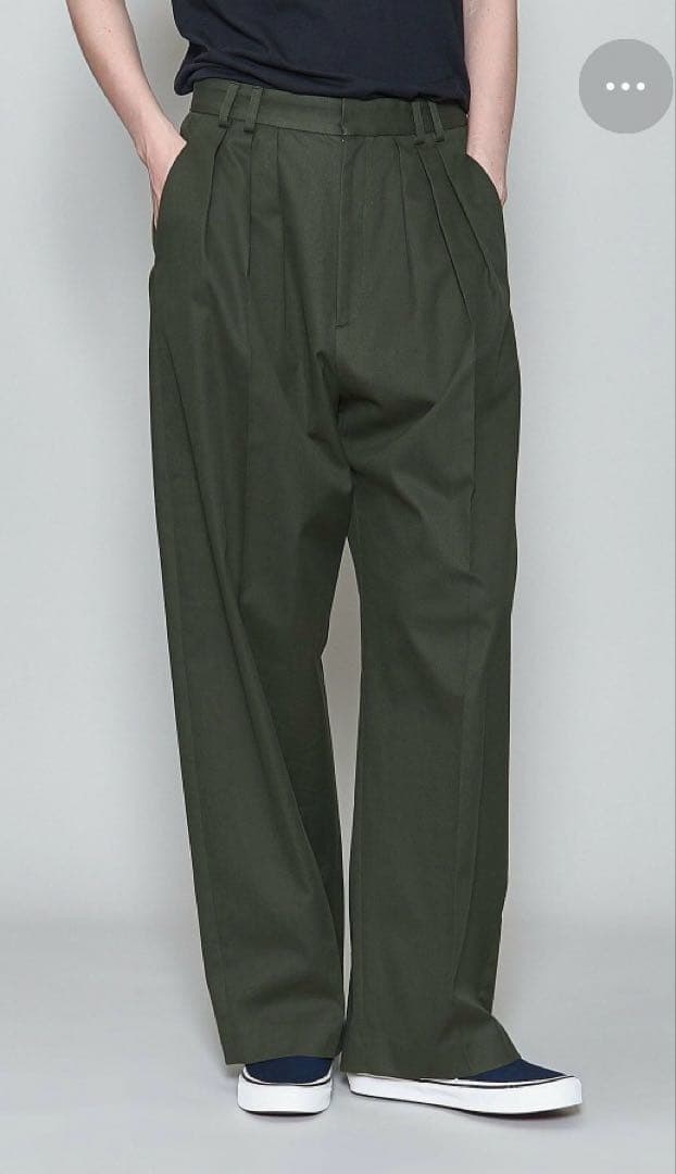 ROKU ロク　カーキ　タックパンツ